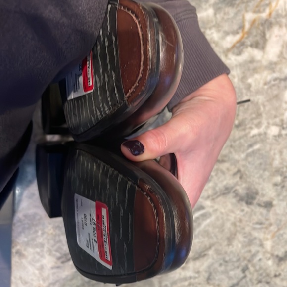 NWT Santoni Brown Wingtip Dress Shoes with laces. Size 10 - Picture 12 of 12